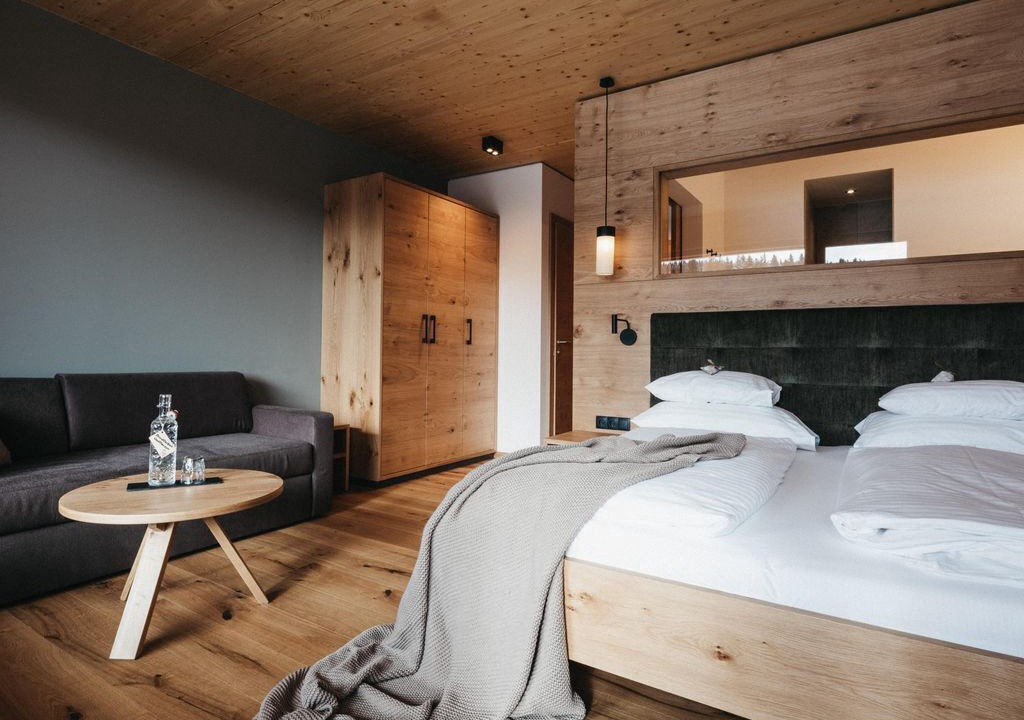 Photo of Bedroom in Anger