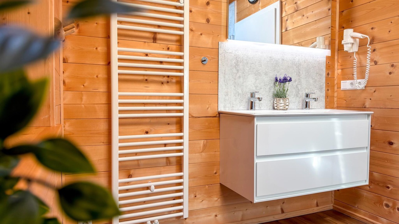 Photo of Bathroom in Jenig
