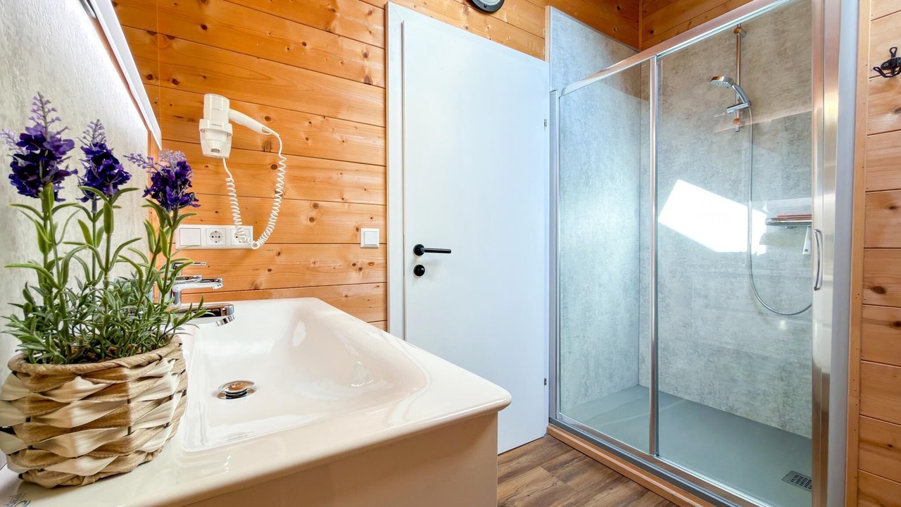 Photo of Bathroom in Jenig