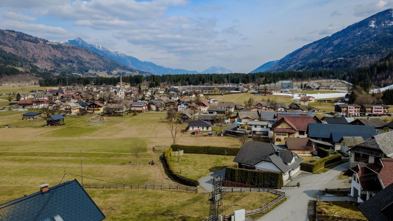 Photo of Outdoor in Tropolach