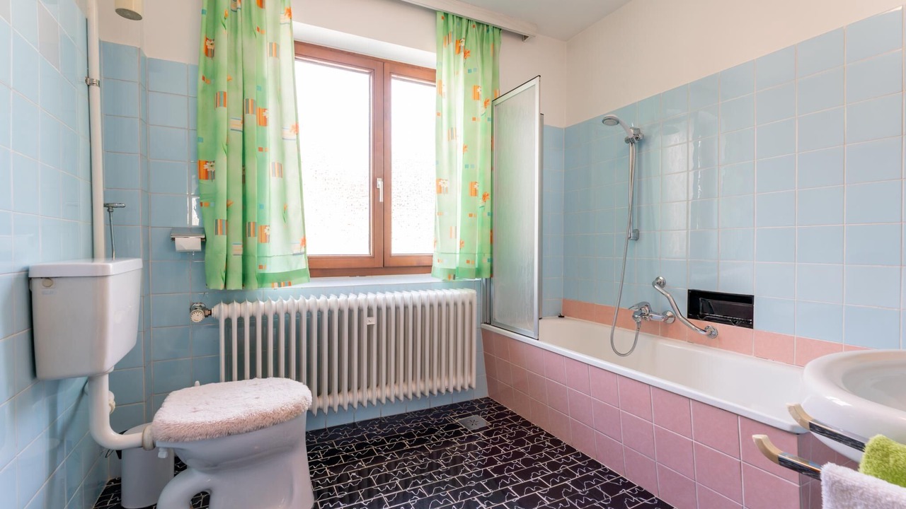Photo of Bathroom in Lengdorf