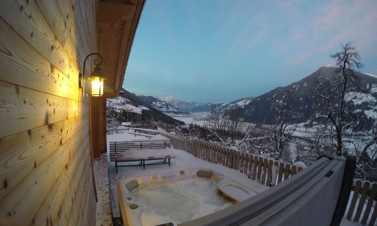 Photo of Patio Balcony in Emberg