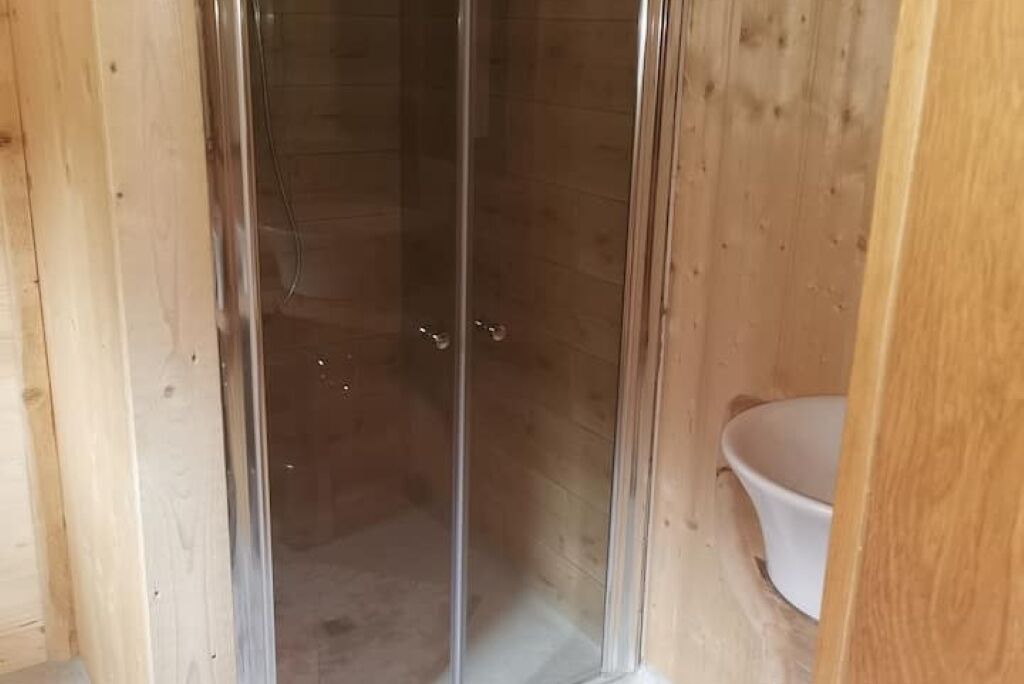 Photo of Bathroom in Ebbs
