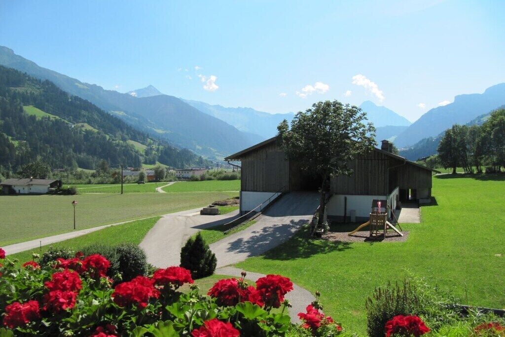 Photo of Others in Zellberg