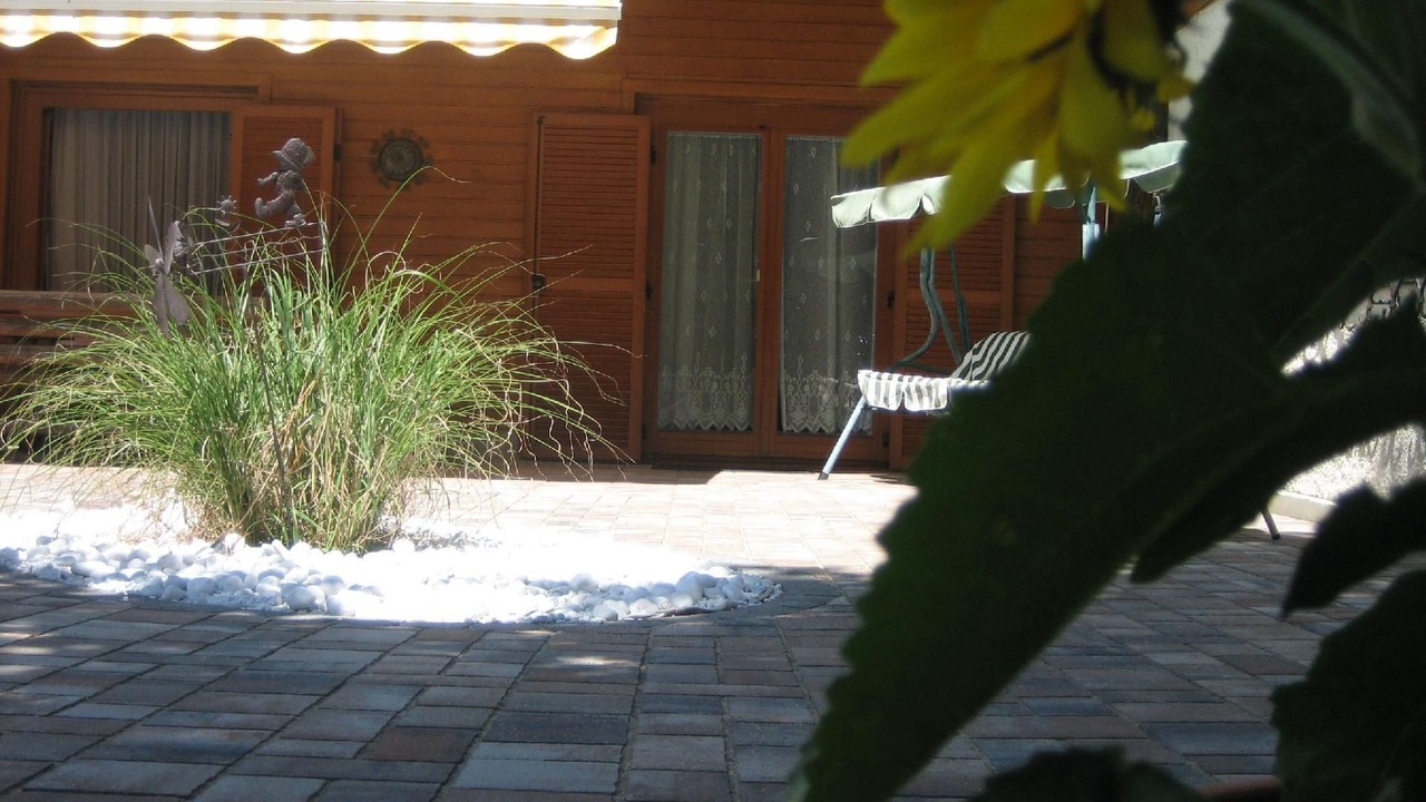 Photo of Others in Flattach