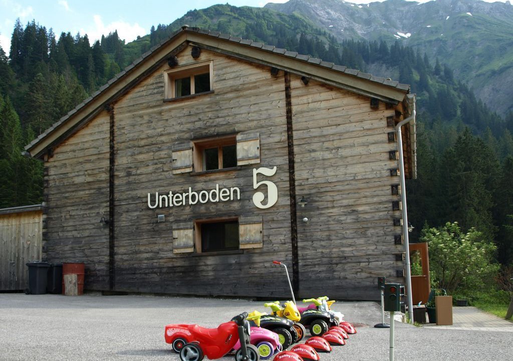 Photo of Others in Schroecken
