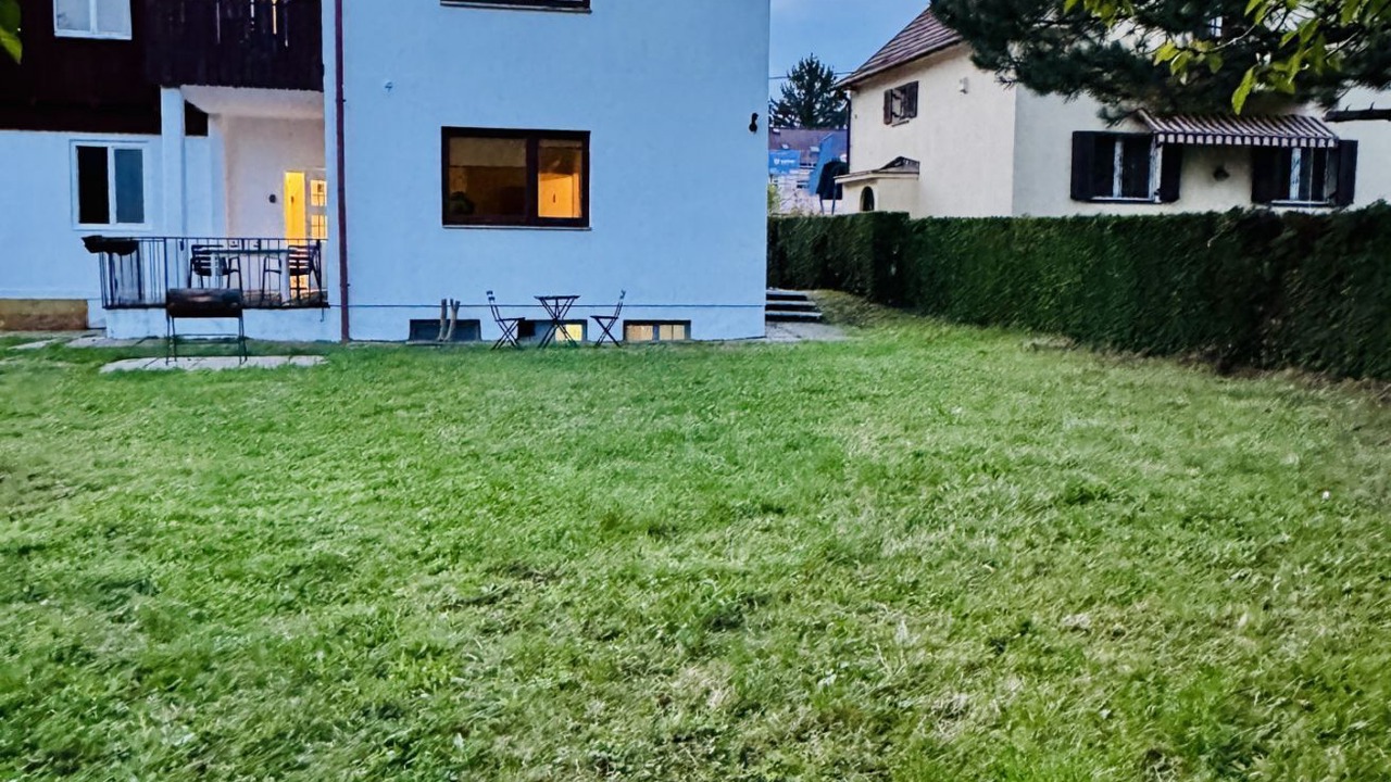 Photo of Outdoor in Meidling