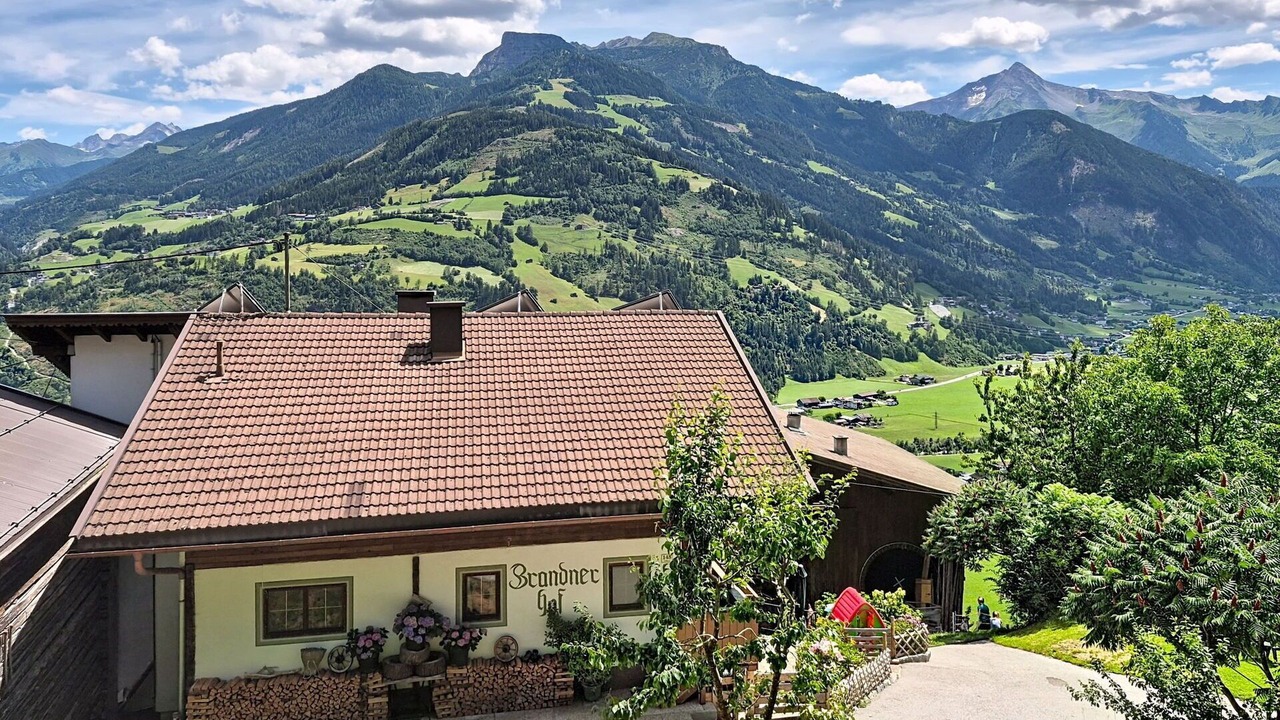 Photo of Others in Zellbergeben
