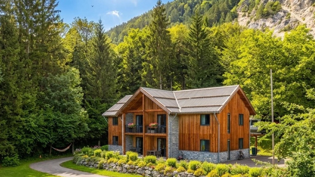 Photo of Outdoor in Lake Pressegger