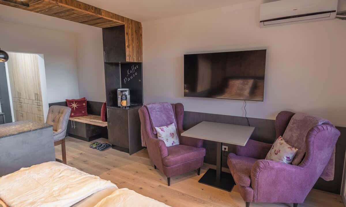 Photo of Bedroom in Strobl