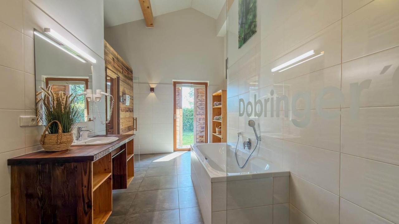 Photo of Bathroom in Watschig