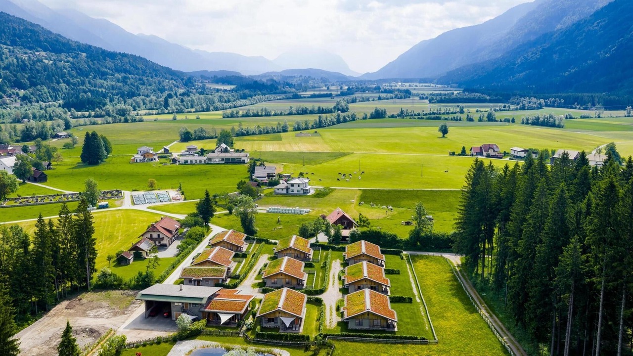 Photo of Others in Watschig