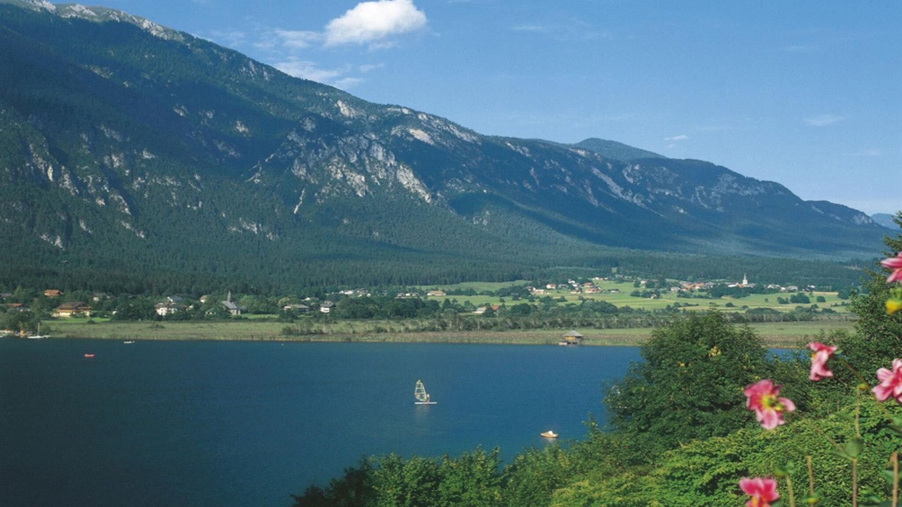 Photo of Others in Watschig