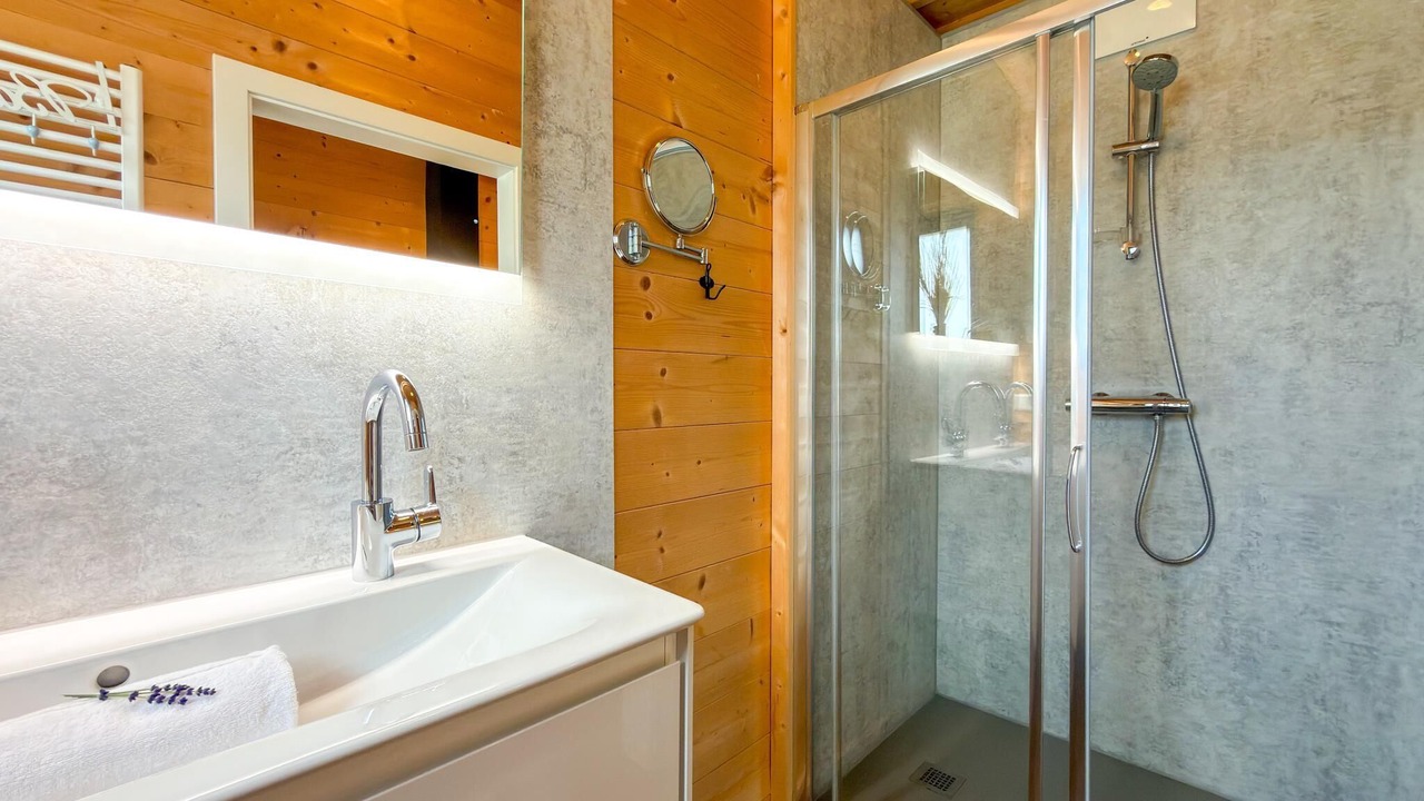Photo of Bathroom in Jenig