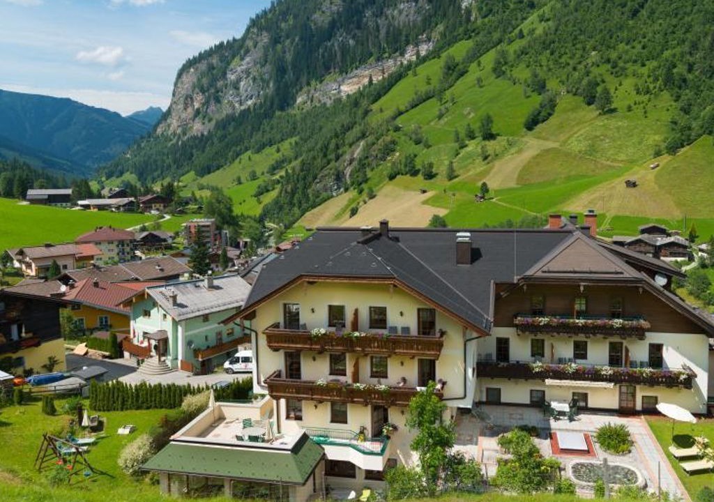 Photo of Outdoor in Huettschlag