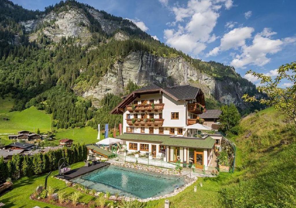 Photo of Outdoor in Huettschlag