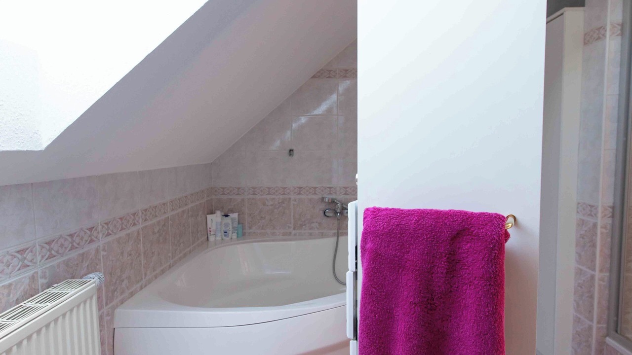 Photo of Bathroom in Redlham