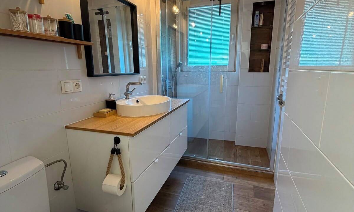 Photo of Bathroom in Mannswoerth