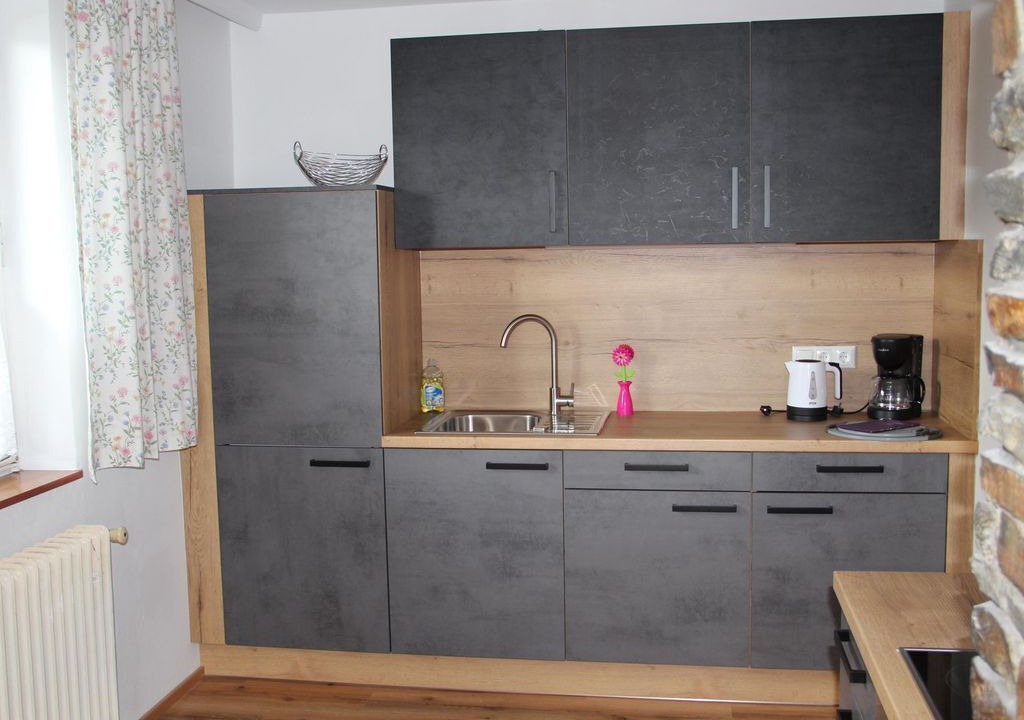Photo of Kitchen in Weer