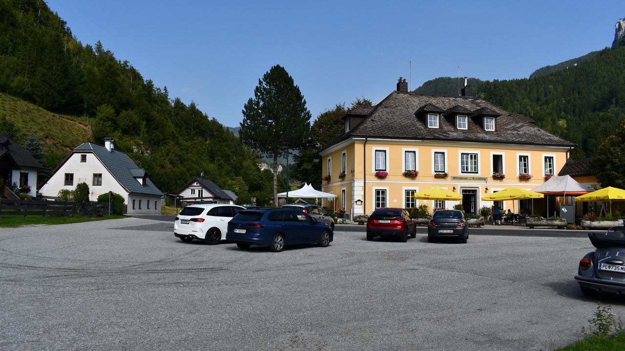 Photo of Others in Schwarzau im Gebirge