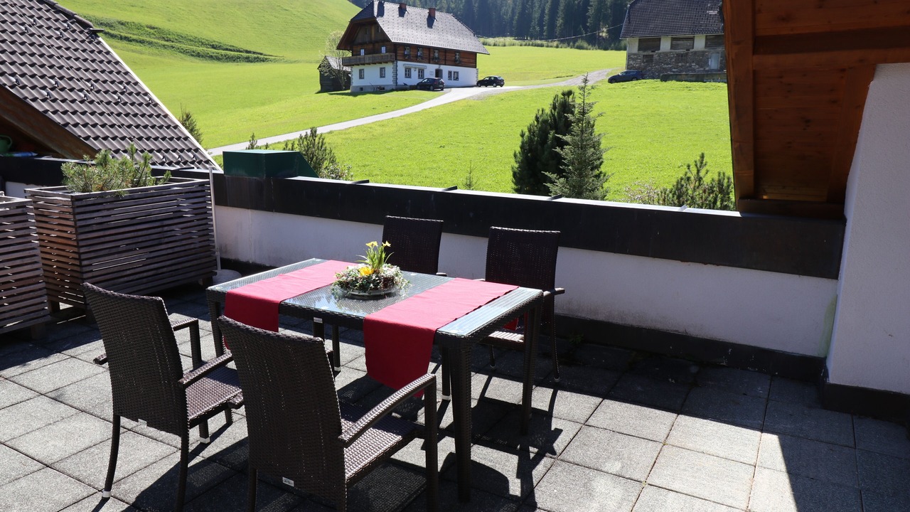 Photo of Outdoor in Krakauschatten