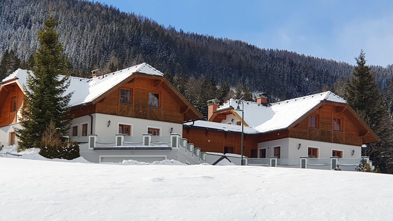 Photo of Outdoor in Krakauschatten