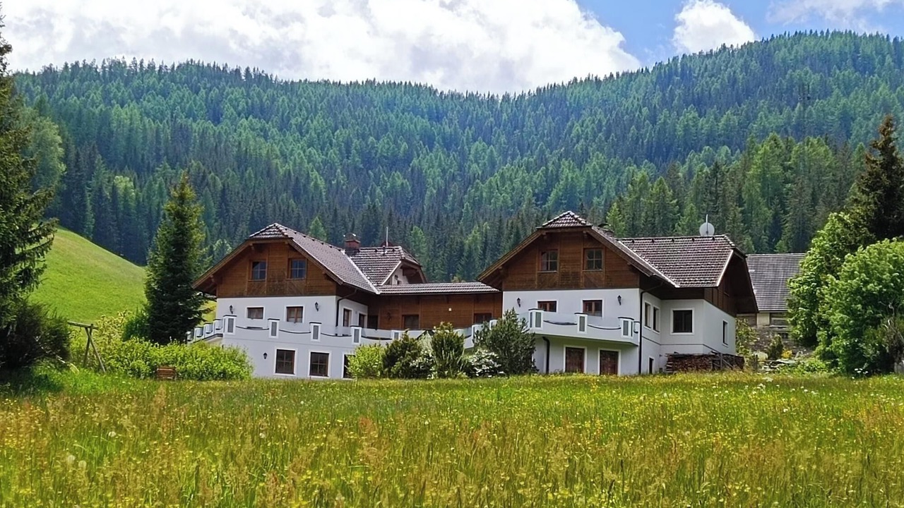 Photo of Outdoor in Krakauschatten