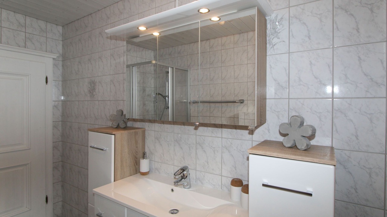 Photo of Bathroom in Emberg