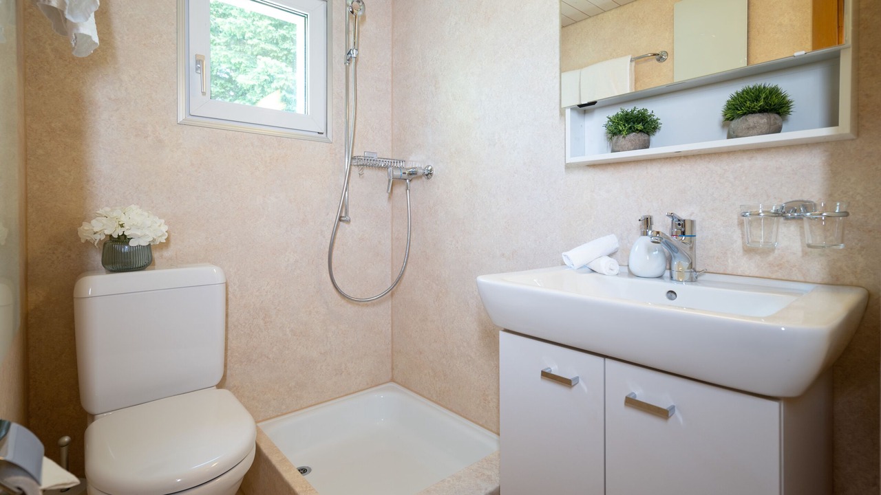 Photo of Bathroom in Mitloedi