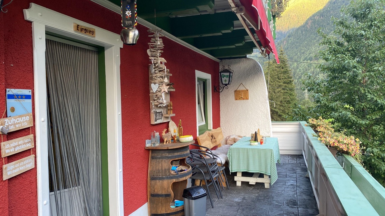 Photo of Outdoor in Stall
