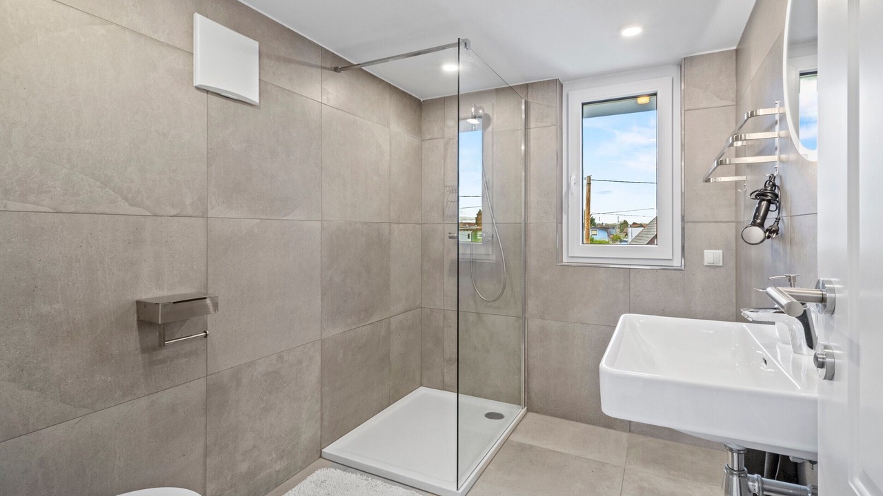 Photo of Bathroom in Simmering