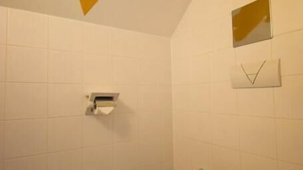 Photo of Bathroom in Alservorstadt