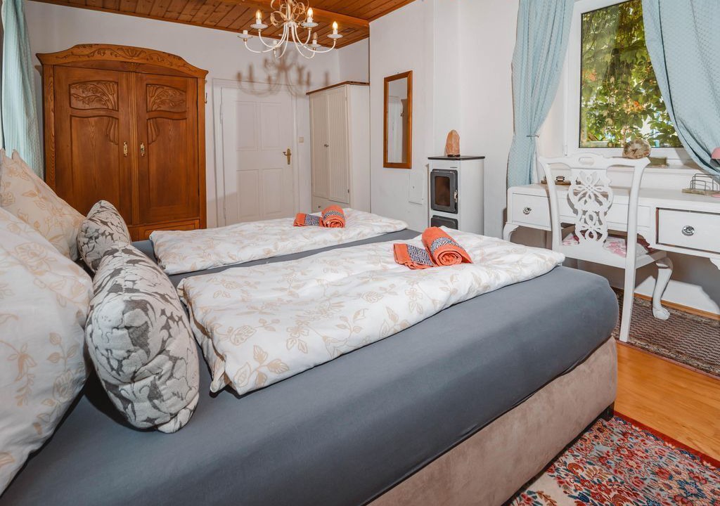Photo of Bedroom in Unken