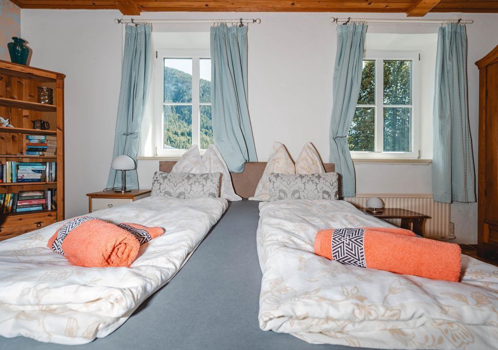Photo of Bedroom in Unken