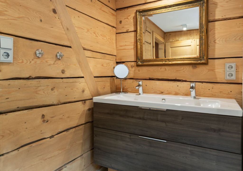 Photo of Bathroom in Schroecken