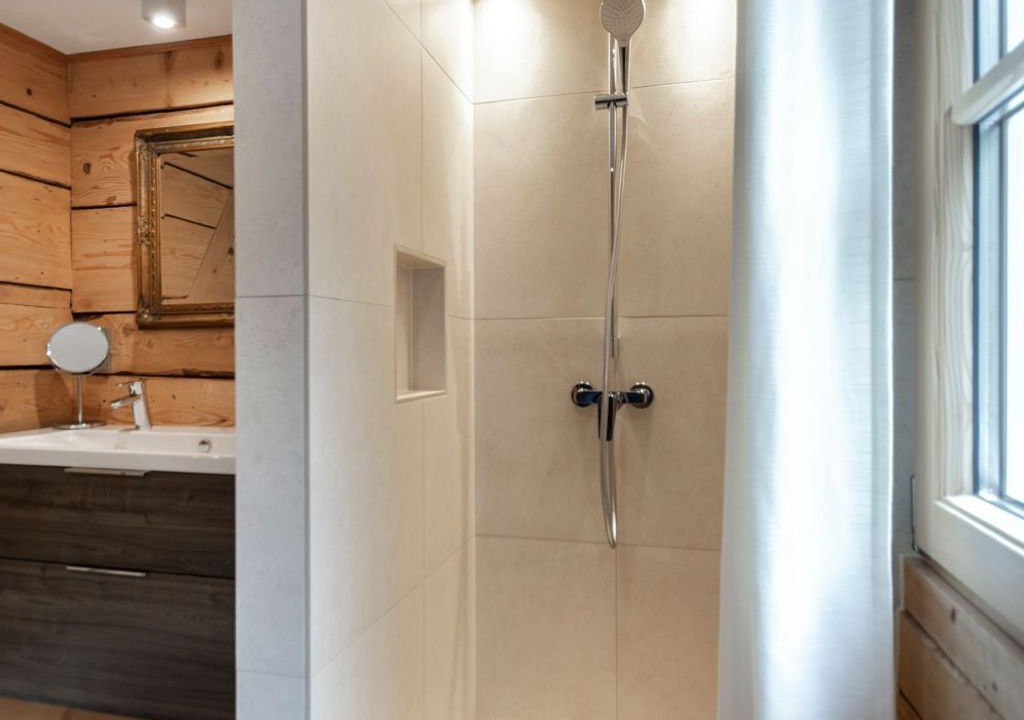 Photo of Bathroom in Schroecken