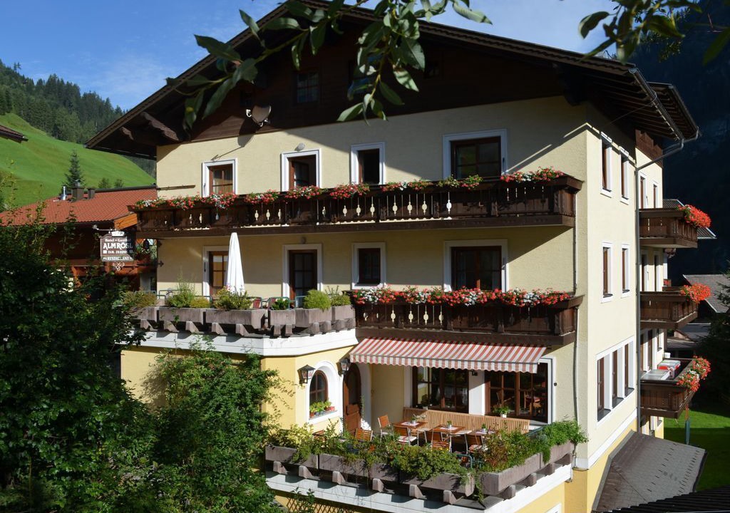 Photo of Outdoor in Huettschlag