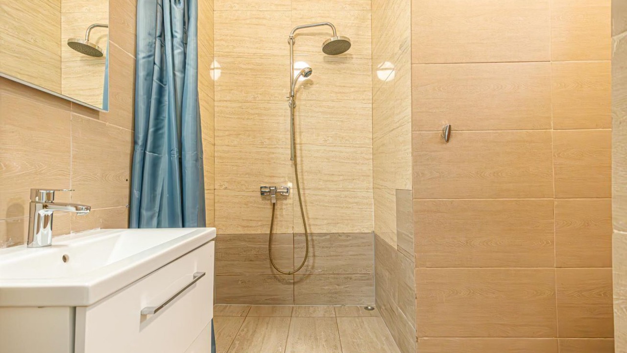 Photo of Bathroom in Neulerchenfeld