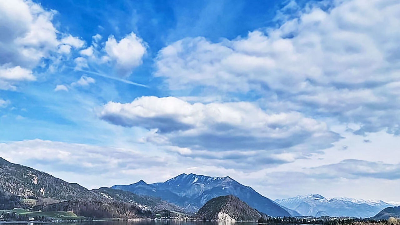 Photo of Others in Strobl