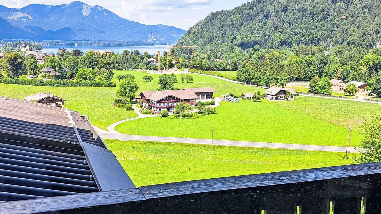 Photo of Others in Strobl