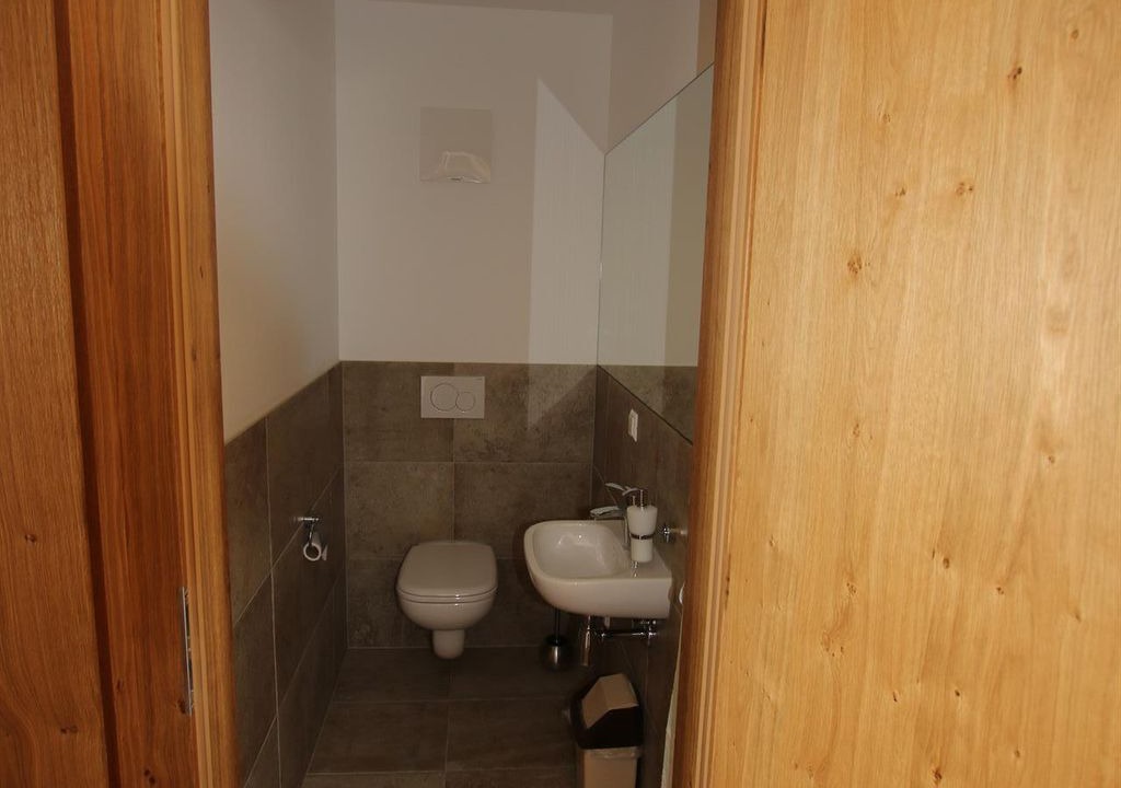 Photo of Bathroom in Damuels