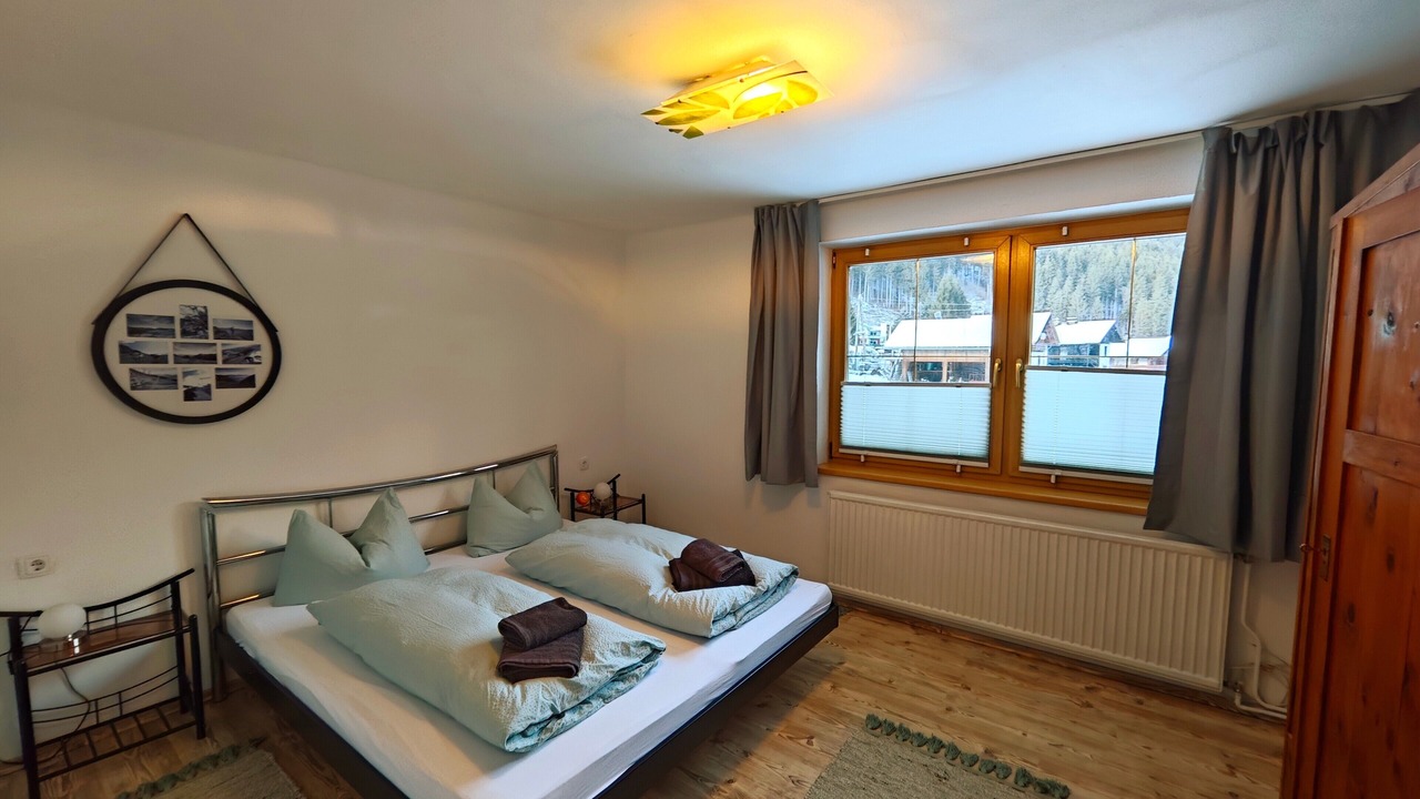 Photo of Bedroom in Stall