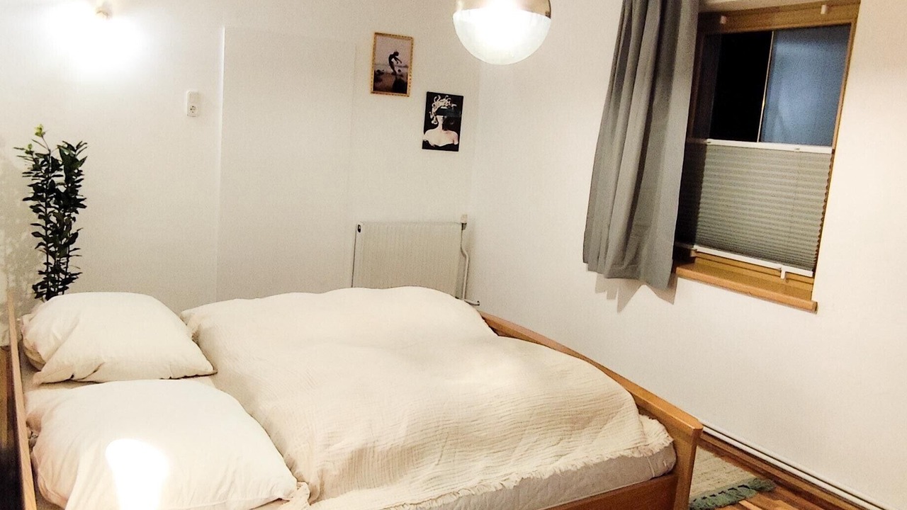 Photo of Bedroom in Stall