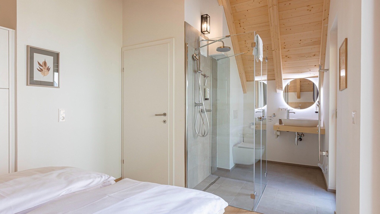 Photo of Bathroom in Schonberg