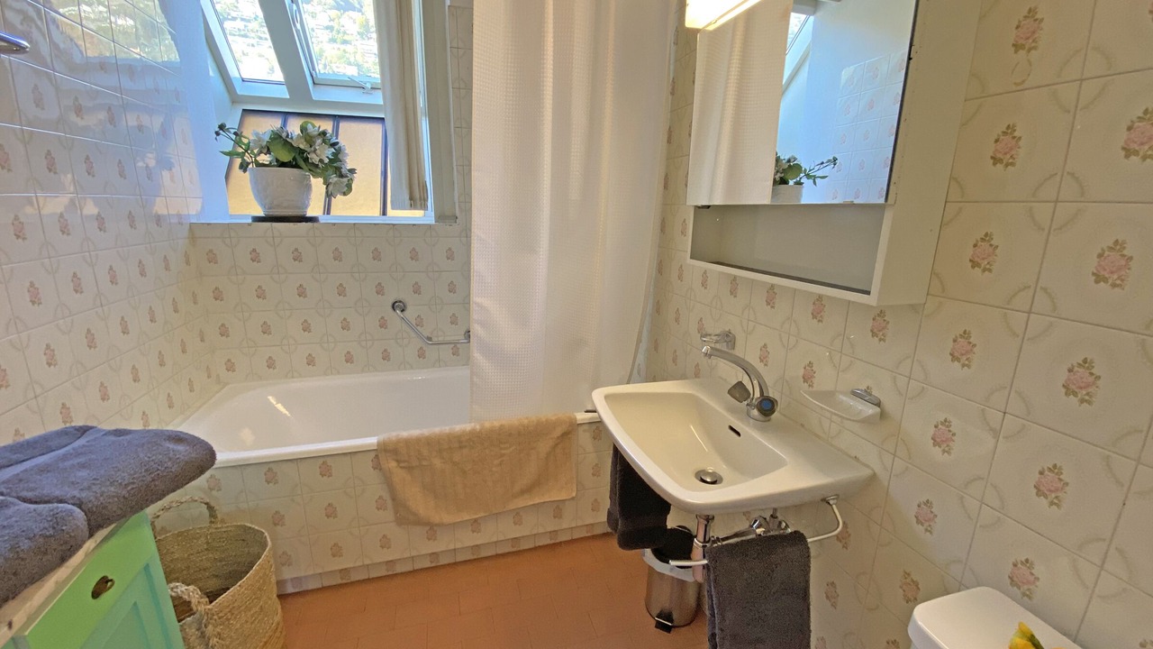 Photo of Bathroom in Minusio