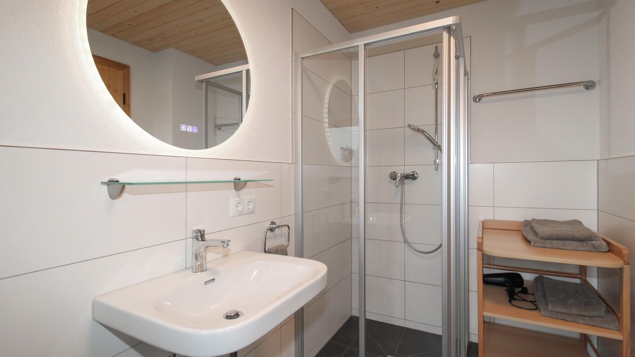 Photo of Bathroom in Raggal