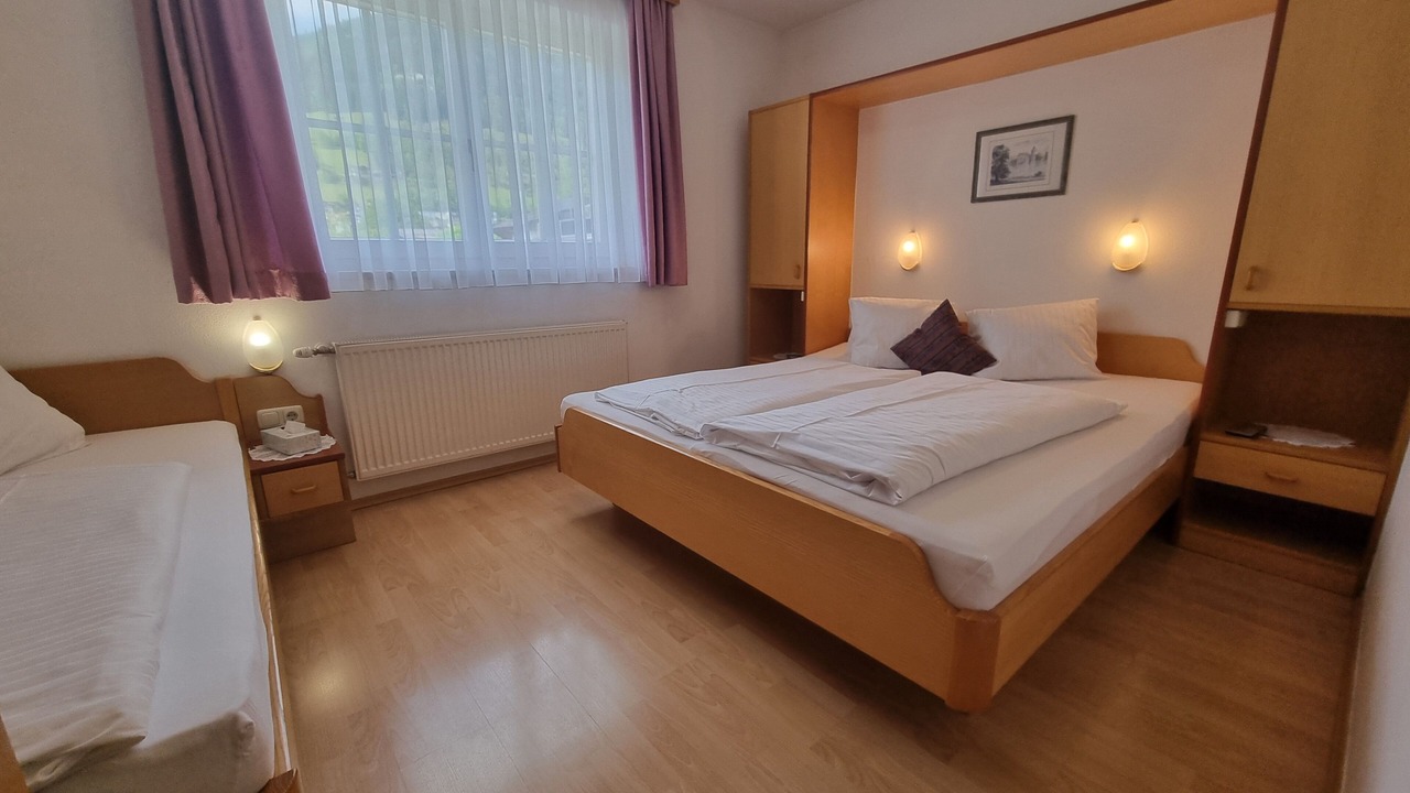 Photo of Bedroom in Furth
