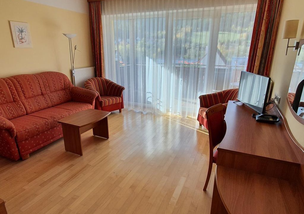 Photo of Livingroom in Anger