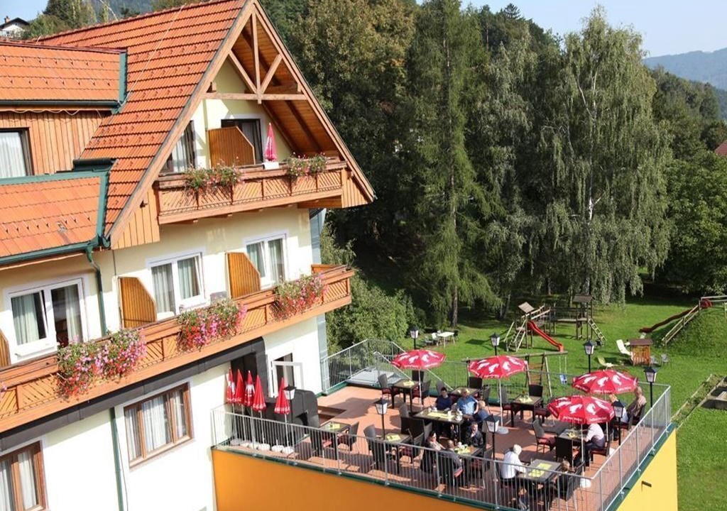 Photo of Outdoor in Anger