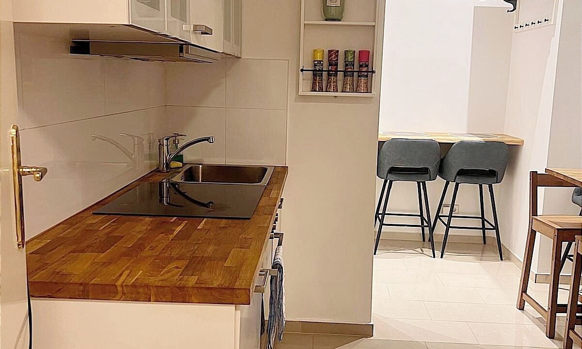 Photo of Kitchen in Simmering